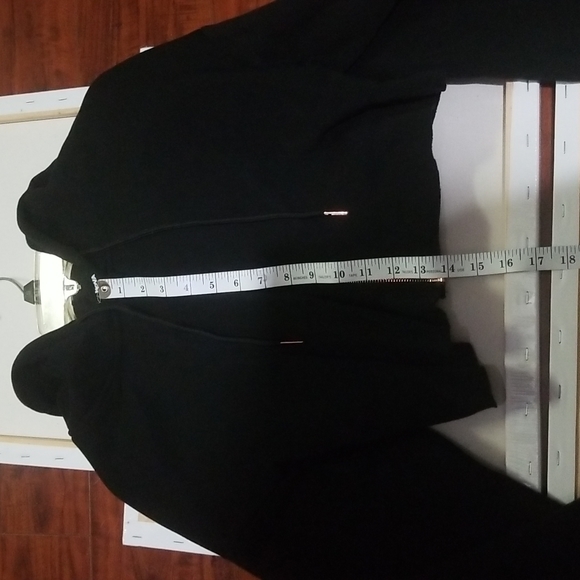 Fashion Nova - Sweater crop top, Size - Small, Color - Black - Picture 4 of 6